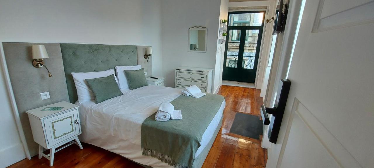 A Portuguesa Guest House Porto Exterior photo