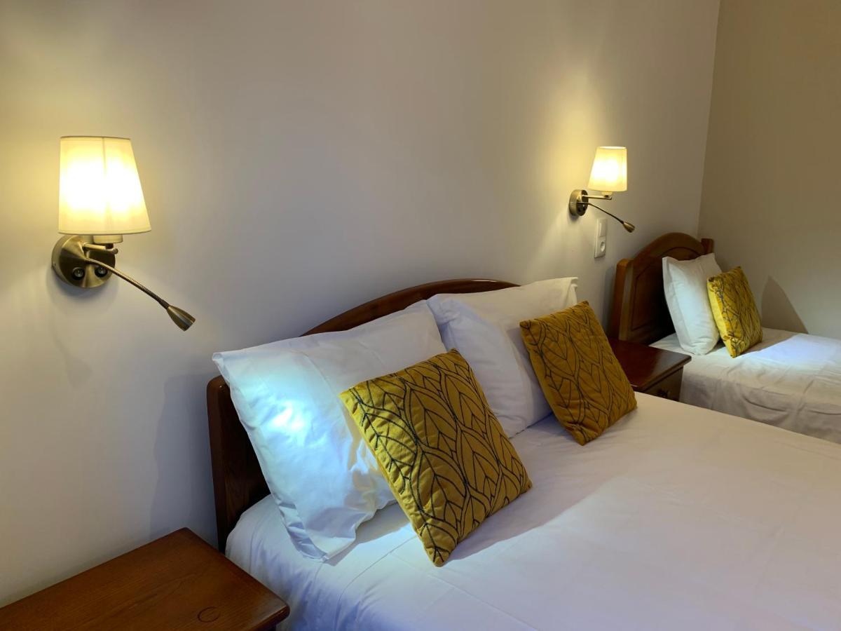 A Portuguesa Guest House Porto Exterior photo