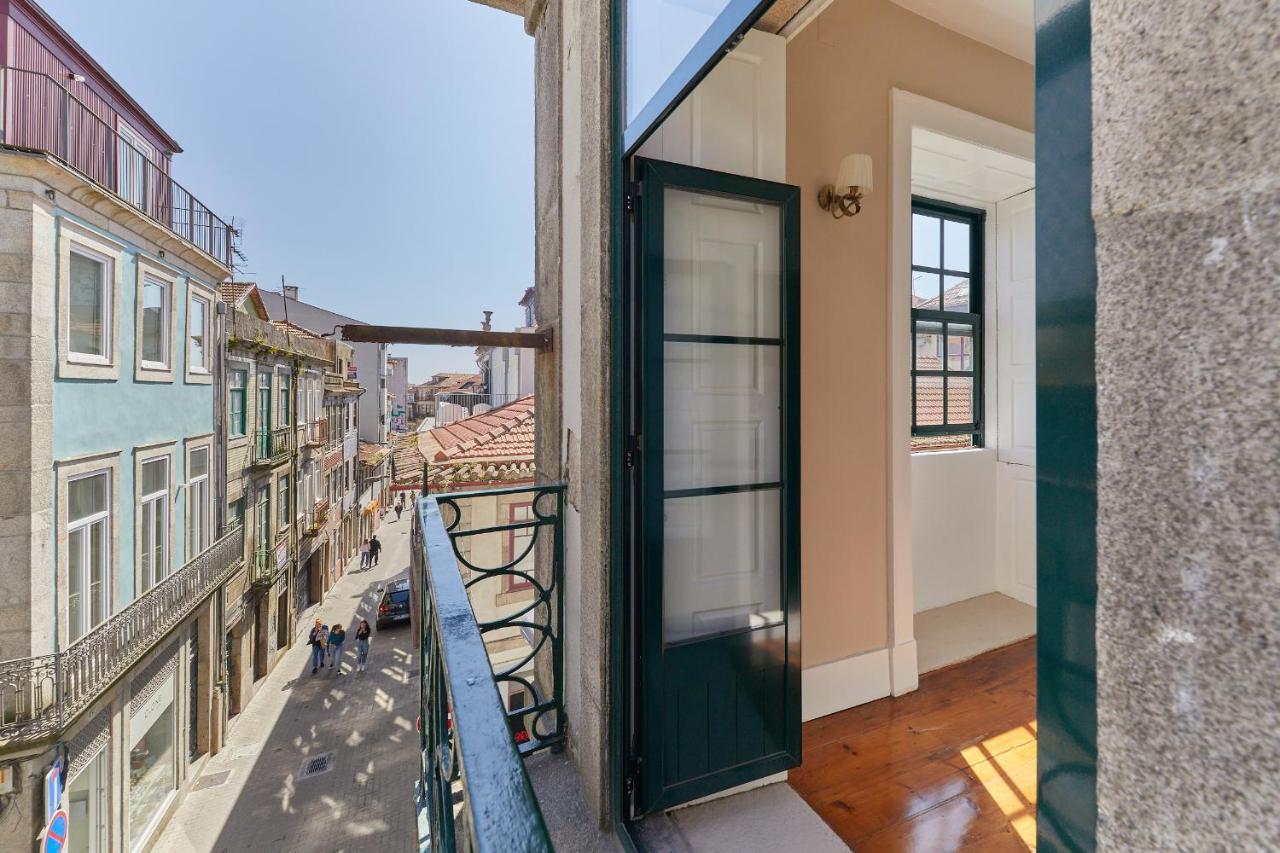 A Portuguesa Guest House Porto Exterior photo
