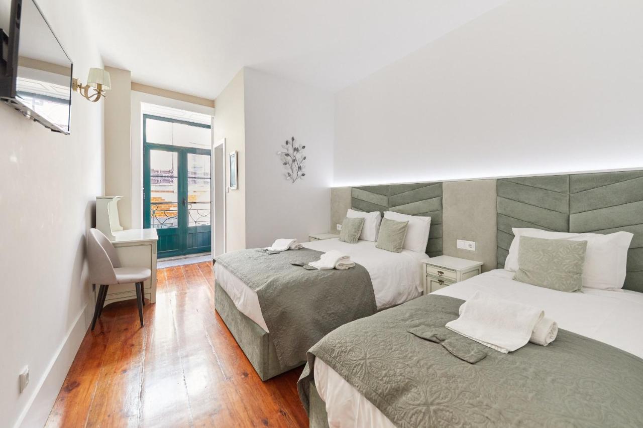A Portuguesa Guest House Porto Exterior photo